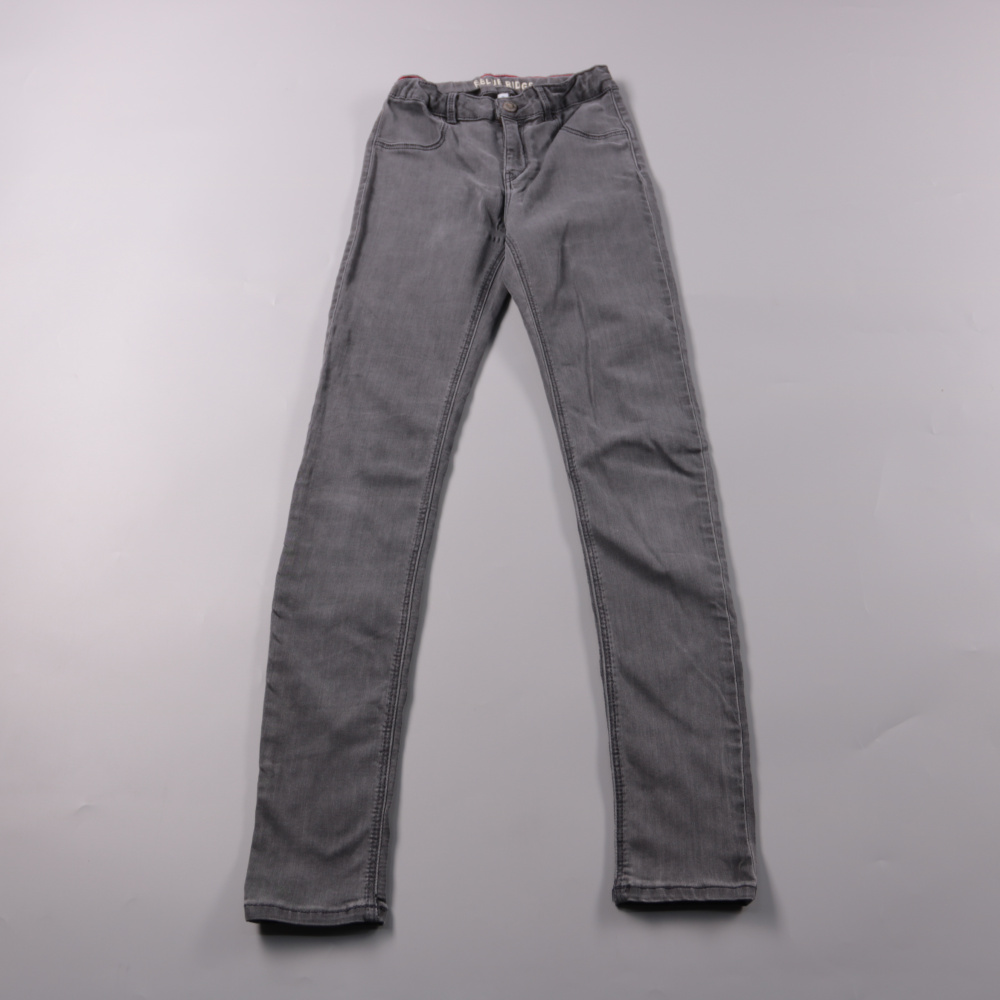 250207032-1